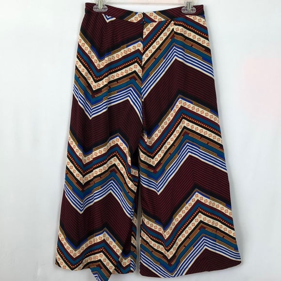 ASTR Y2K Wide Leg Chevron Pattern Cropped & Pleated Palazzo Pants - Size Medium - Picture 5 of 10